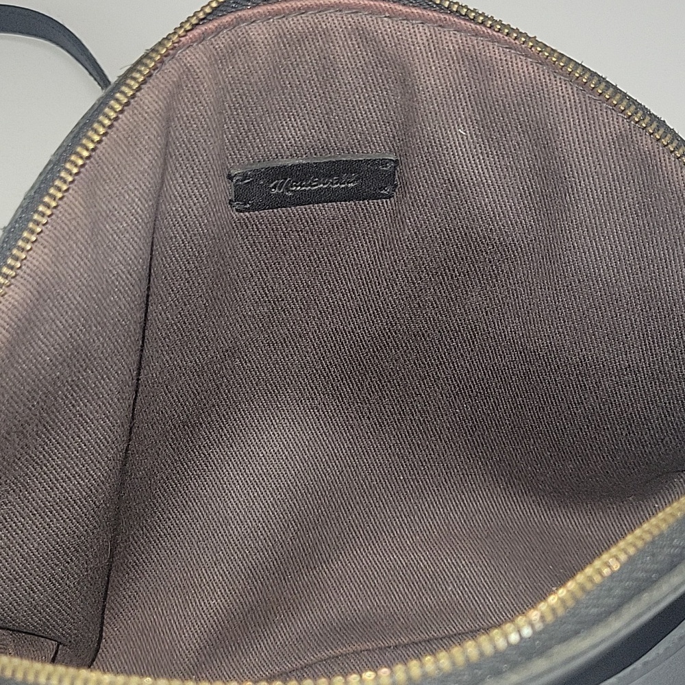 Madewell Black Leather Crossbody Bag - Picture 12 of 13